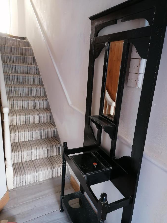 Dunkineely Ferguson'S Traditional Townhouse מראה חיצוני תמונה