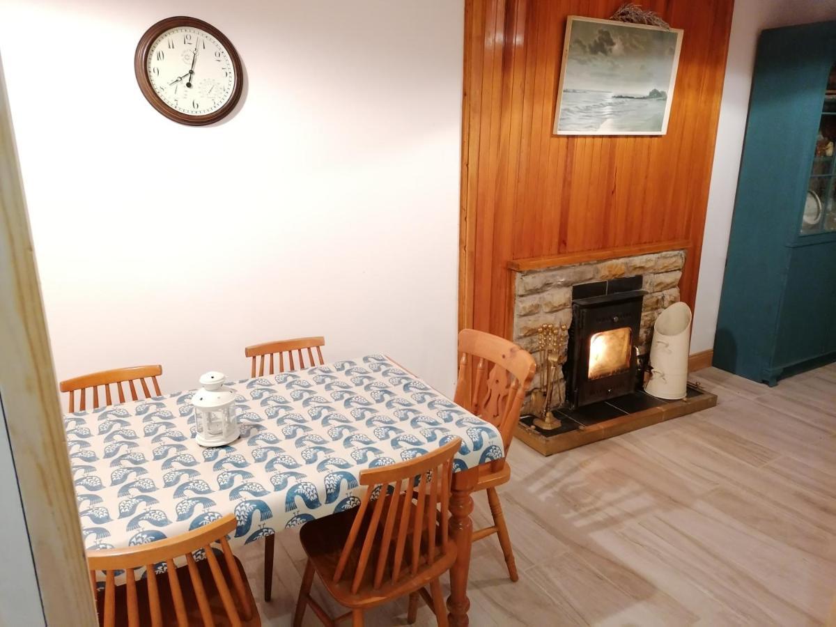 Dunkineely Ferguson'S Traditional Townhouse מראה חיצוני תמונה
